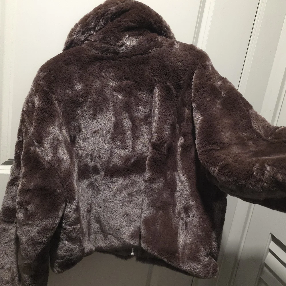 GAP Dark Brown Faux Fur Jacket - Picture 11 of 12